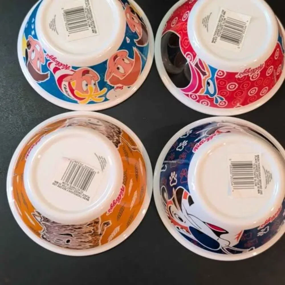 NEW Kelloggs Glow In The Dark Cereal Bowls 2015 Set of 4 Characters NWT Vintage